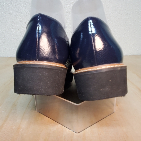 Naturalizer Navy Blue Patent Leather Platform Loafers Size 8 - Picture 7 of 16